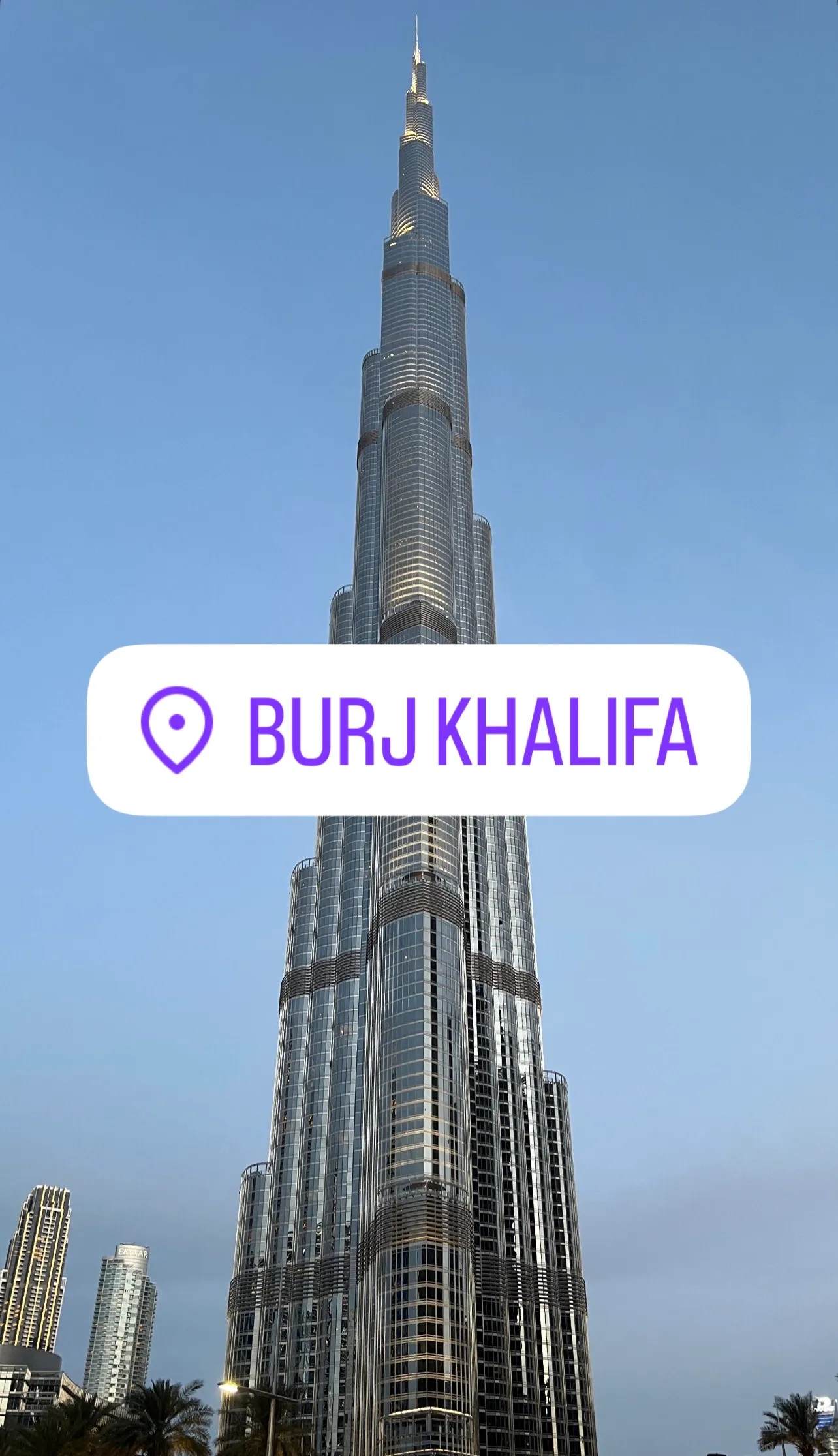 Geolocation sticker over an Instagram Story photo
